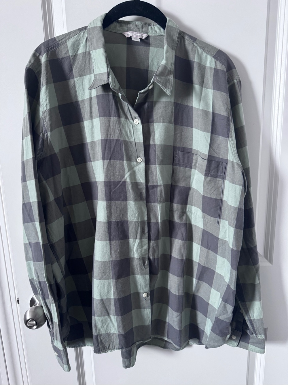 Gap Check Button-Down Shirt in Sage & Gray-XL
